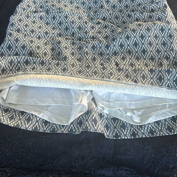 ELLIOTT LAUREN BLUE MOSAIC PRINT SKORT - Picture 7 of 10